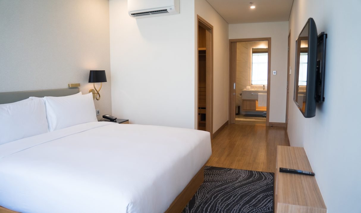 Four Seasons Studio Room